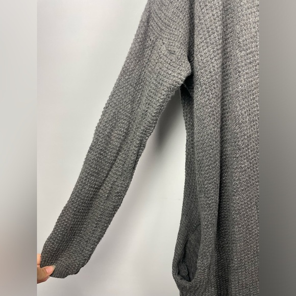 Oak + Fort Gray Open Knit Oversized Open Front Slouchy Cardigan with Pockets - Picture 2 of 6